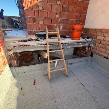 37f29112-6881-4a81-983b-8704192e30fd