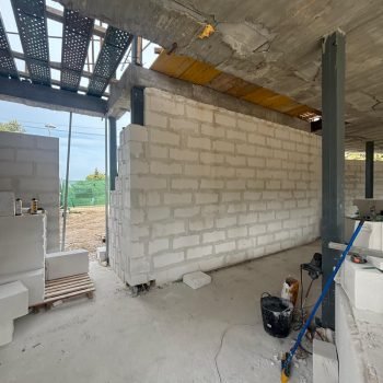 6b4d4853-340c-4fd2-bc4d-0acd7f4151ce