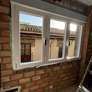 c4082bd1-b105-429b-afe6-281757eae74b