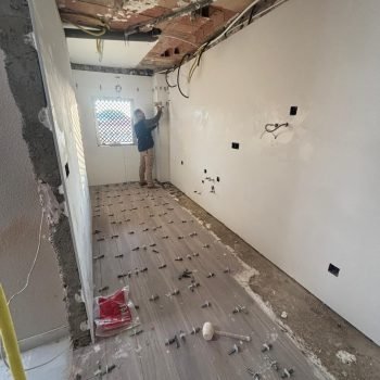 c8ecda19-6166-4aaa-b9a3-7de4b40b38c3