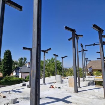 ef2c75a5-9257-4caf-8ad0-5772bc22df75