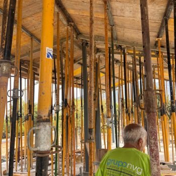 f8c75272-f609-4265-8975-013ffd3d9d95