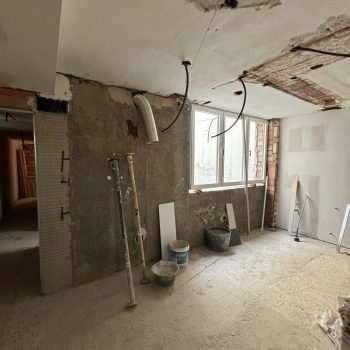 ffeaa18f-8635-46aa-ad61-1a9f79599a43